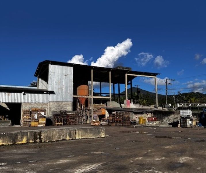 Terreno com Galpão, localizado em Brusque - SC