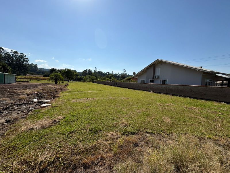 Terrenos em Agrôlandia, localizado em Agrolândia - SC, bairro Três Barras
