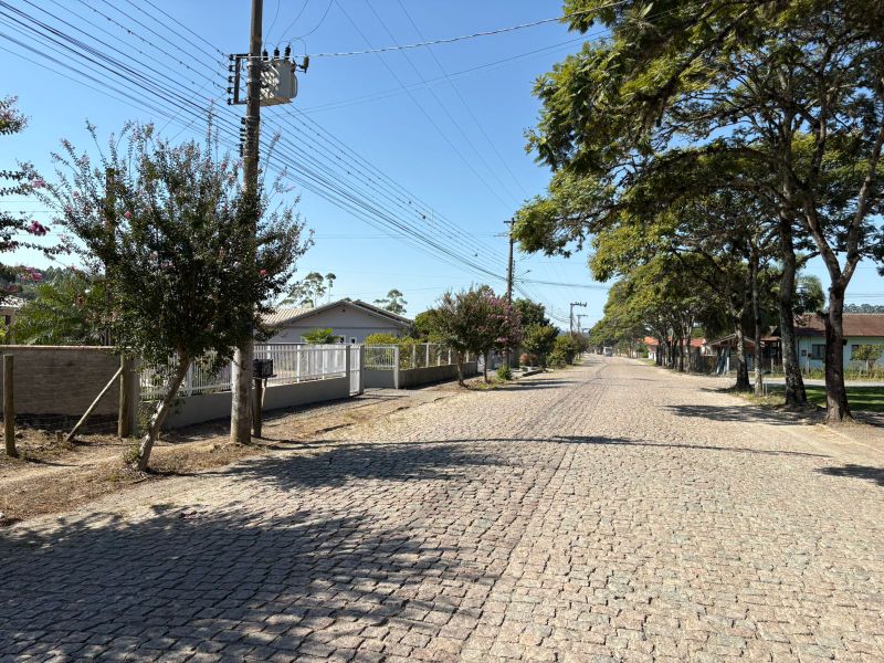 Terrenos em Agrôlandia, localizado em Agrolândia - SC, bairro Três Barras