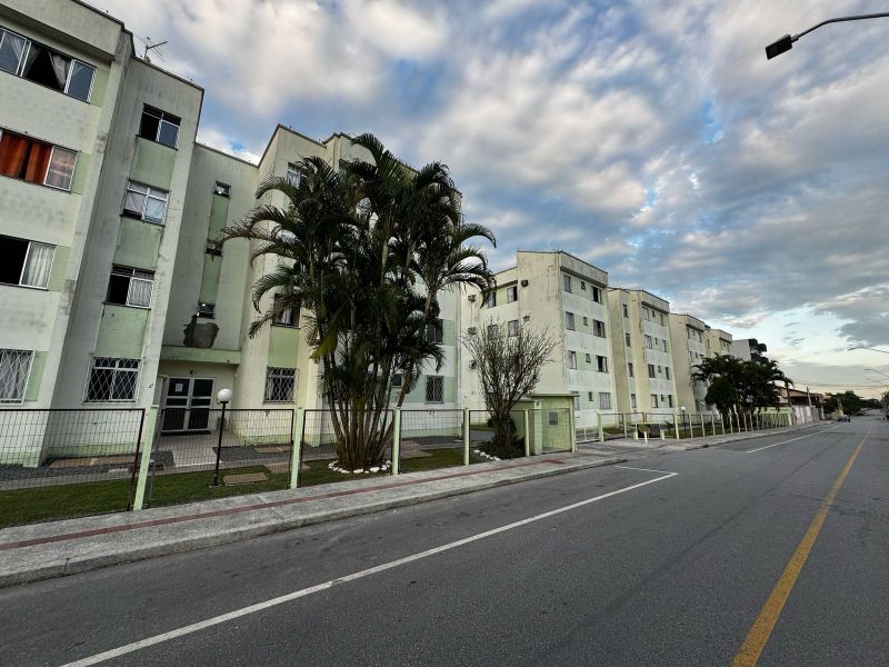 Apartamento - Prof. Herondina Silva Vieira, localizado em Joinville - SC