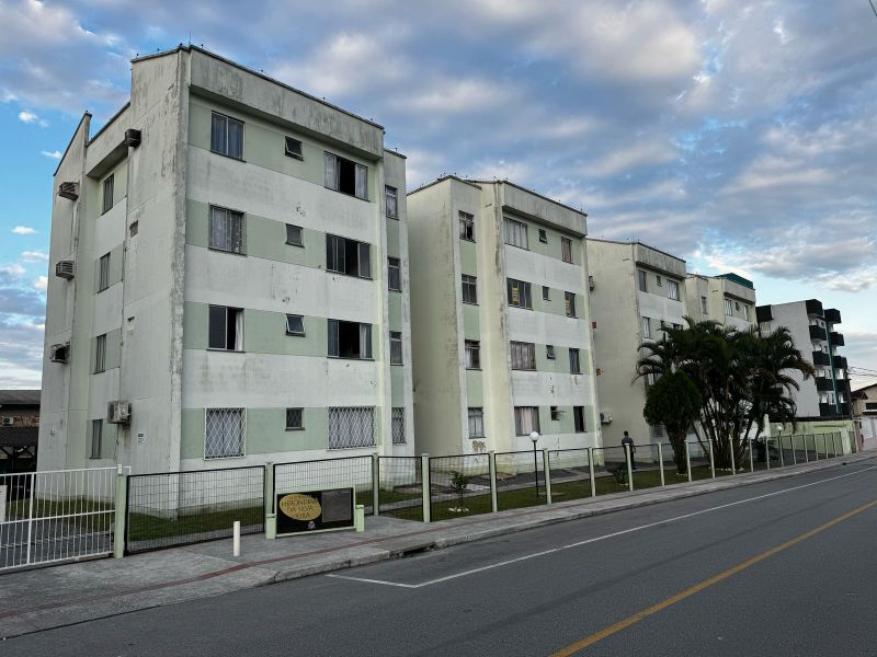 Apartamento - Prof. Herondina Silva Vieira, localizado em Joinville - SC