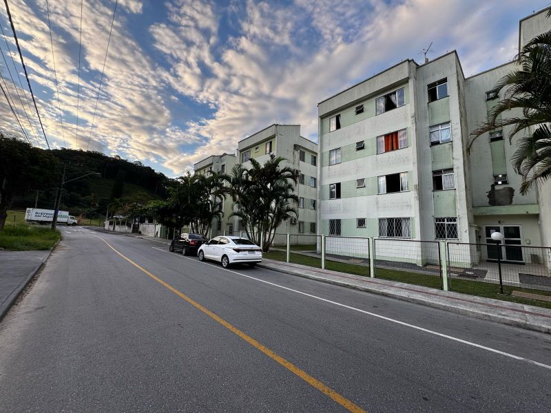 Apartamento - Prof. Herondina Silva Vieira, localizado em Joinville - SC