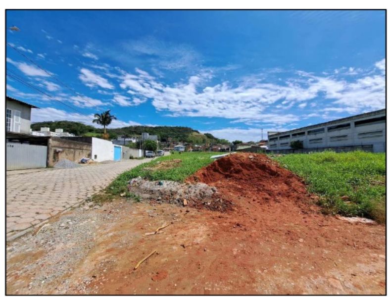 Terreno de 4.484,08 m² - Real Parque, localizado em São José - SC, bairro Real Parque