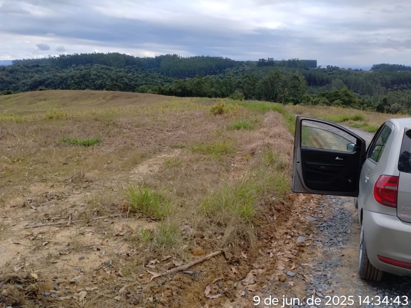 2ª praça: cota parte de 16,66% de imóvel rural.