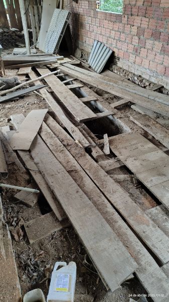 2ª PRAÇA:TERRENO URBANO ÁREA 1.510,50M² EDIFICADO, localizado em Rio Do Oeste - SC, bairro Jardim das Hortências