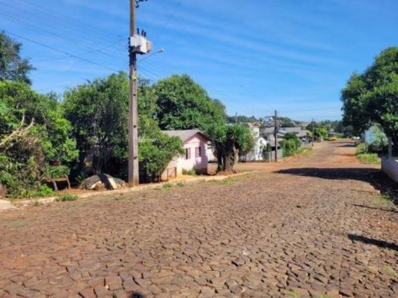 Terreno com benfeitorias em Nonoai/RS, localizado em Nonoai - RS
