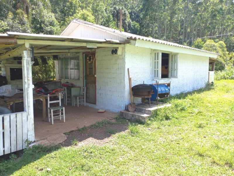 Sítio em Três Barras com 5.400m², localizado em Concórdia - SC