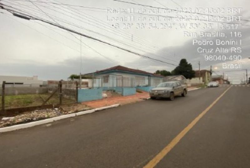 Terreno com casa em Cruz Alta/RS, localizado em Cruz Alta - RS
