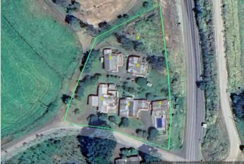 Terreno Urbano com 5 edificações, localizado em Jaborá - SC