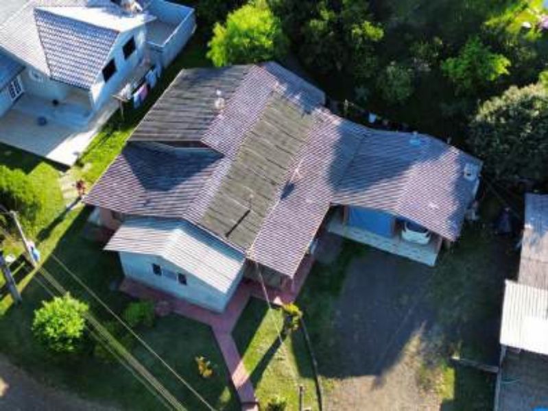 Terreno Urbano com 5 edificações, localizado em Jaborá - SC
