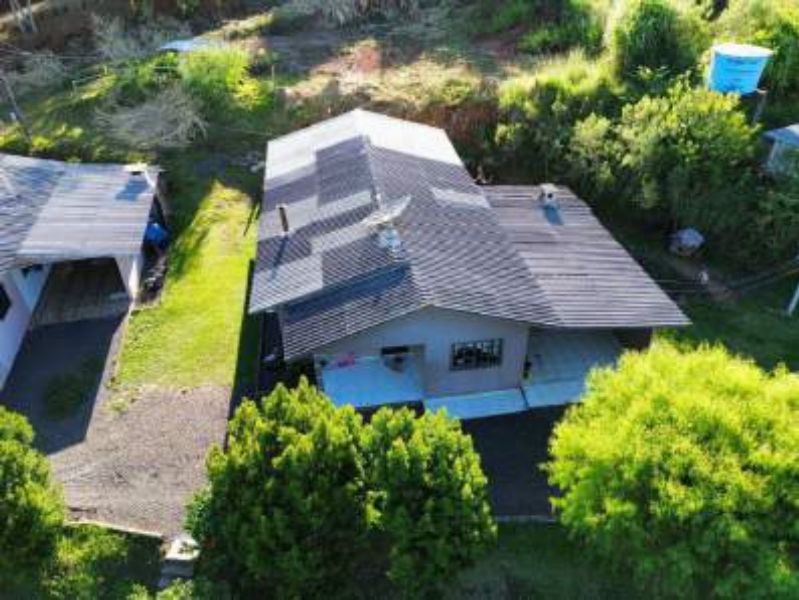 Terreno Urbano com 5 edificações, localizado em Jaborá - SC