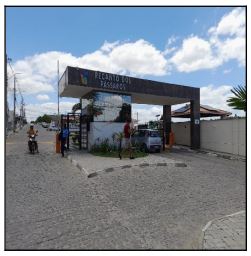 Casa : area_privativa: 37,52: area_terre.