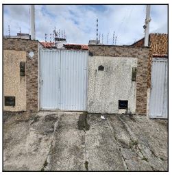 Casa : area_privativa: 66,89: area_terre.