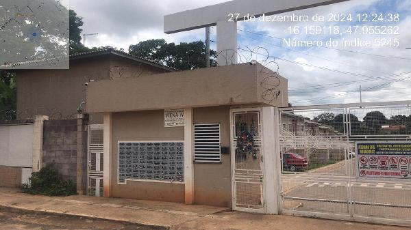 Apartamento : area_privativa: 44,23: area_terre.