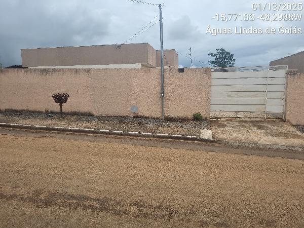 Casa : area_privativa: 69,92: area_terre.