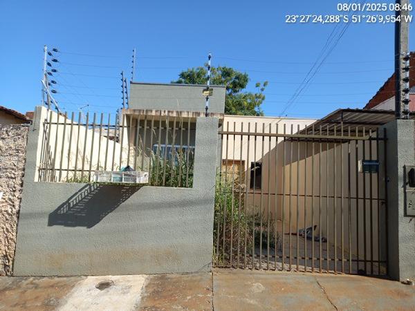 Casa : area_privativa: 49: area_terreno:.