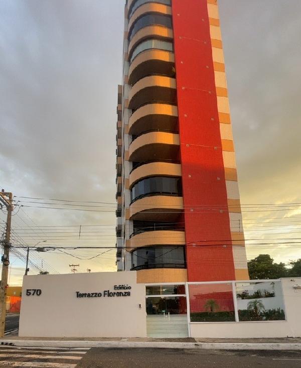 Apartamento : area_privativa: 187,06: area_terr.