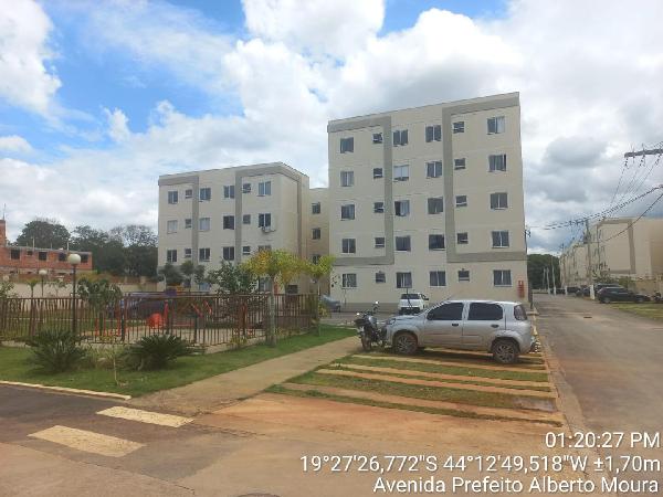 Apartamento : area_privativa: 38,4: area_terren.