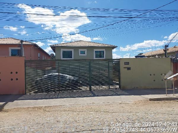 Casa : area_privativa: 59,63: area_terre.