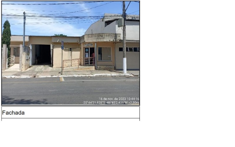 Comercial : area_privativa: 171: area_terreno.