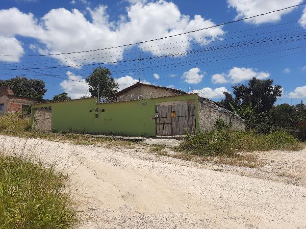 Casa : area_privativa: 51,48: area_terre.