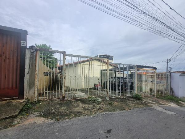Casa : area_privativa: 50,37: area_terre.