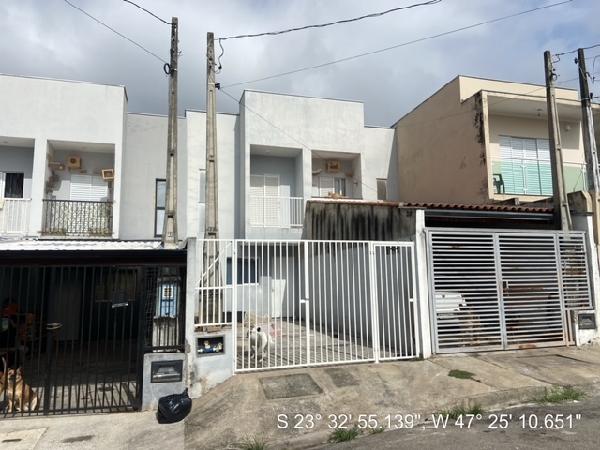Casa : area_privativa: 59,5: area_terren.