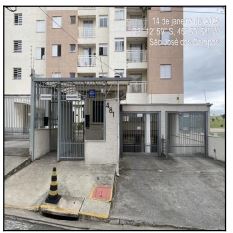 Apartamento : area_privativa: 49,23: area_terre.
