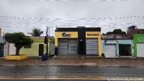 Casa : area_privativa: 200: area_terreno.