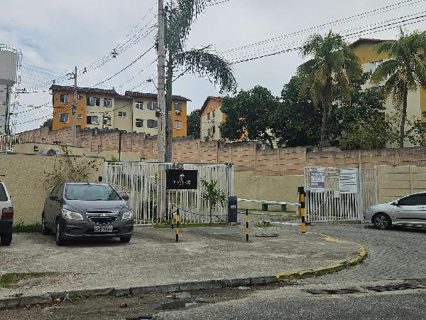 Apartamento : area_privativa: 43,72: area_terre.