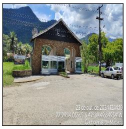 Casa : area_privativa: 175,75: area_terr.