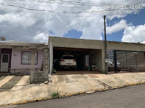 Casa : area_privativa: 62,98: area_terre.
