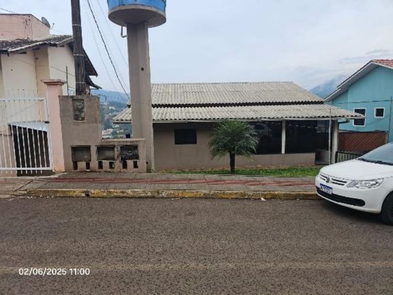 Terreno com Casa em Seara/SC, localizado em Seara - SC