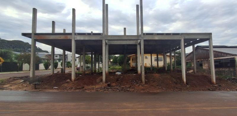 Terreno com Estrutura em construção, localizado em Selbach - RS