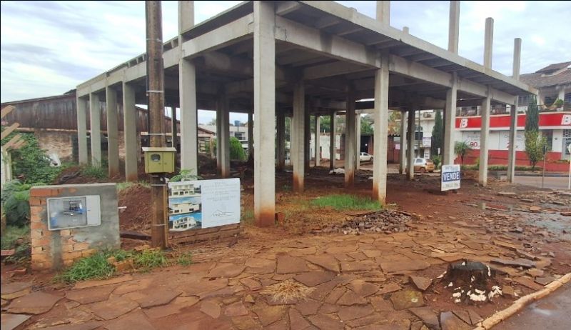 Terreno com Estrutura em construção, localizado em Selbach - RS