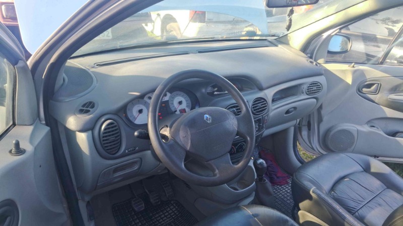 Veículo Renault Scenic RENAULT SCENIC CAM 1616V 2008/2009 2009 em leilão