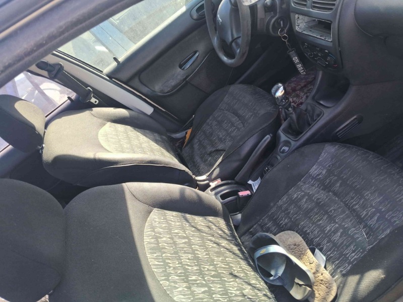 Veículo Peugeot 206 AUTOMÓVEL PEUGEOT/206 14 HOLIDAY Ano: 2005/2006 2006 em leilão