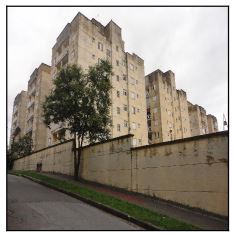 Apartamento, 48,88 m2 de área privativa. IPTU: 00, localizado em Curitiba - PR