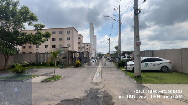 Apartamento, 40 m2 de área total, 40 m2 de área p, localizado em São Gonçalo - RJ