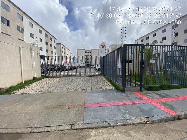 Apartamento, 89,33 m2 de área total, 44,28 m2 de, localizado em Fortaleza - CE