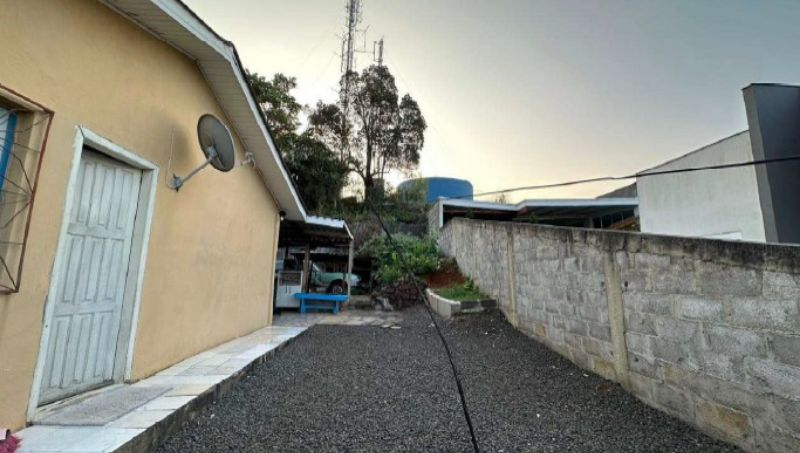 Terreno com casa em Catanduvas/SC, localizado em Catanduvas - SC