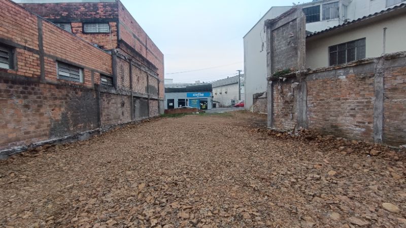 Terreno No centro Com 572,00m², localizado em Concórdia - SC