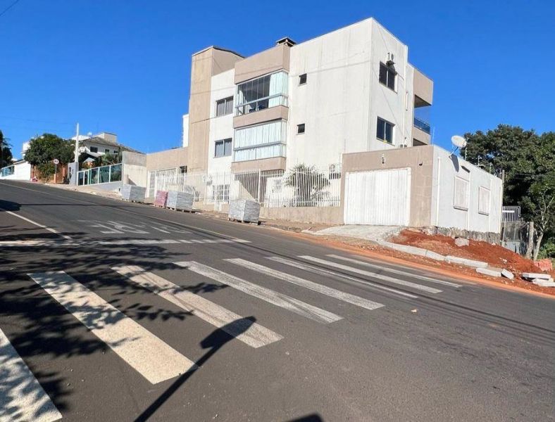 Apto com área priv. de 123,70m², localizado em Chapecó - SC