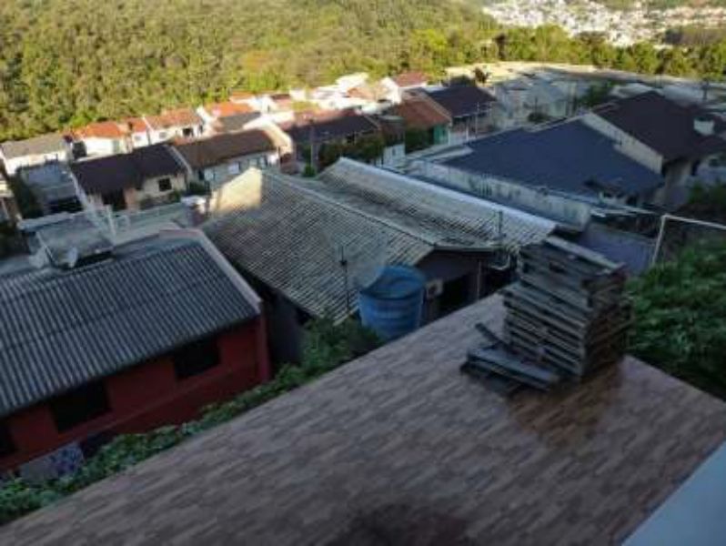 Terreno com Casa no Lot. Vila Nostra, localizado em Concórdia - SC