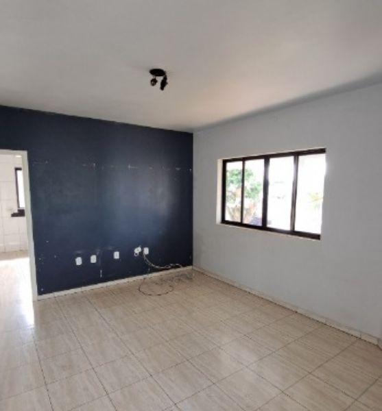 Terreno com casa (desocupada), localizado em Pinhalzinho - SC