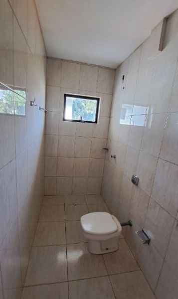 Terreno com casa (desocupada), localizado em Pinhalzinho - SC