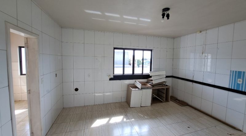Terreno com casa (desocupada), localizado em Pinhalzinho - SC
