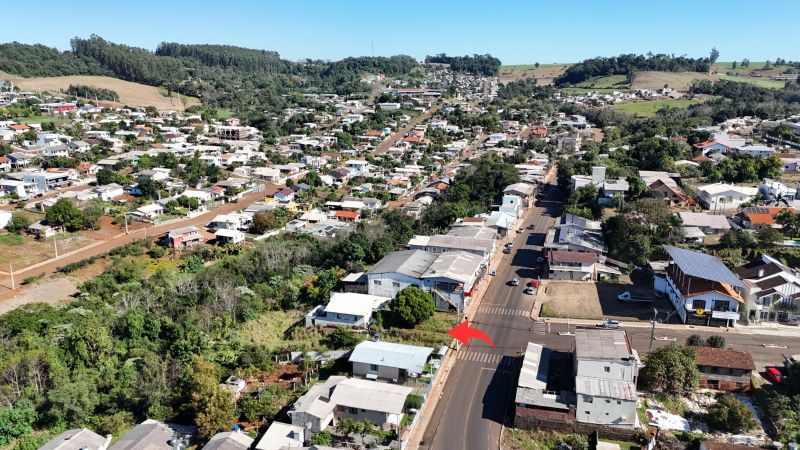 Terreno com casa em Palmitos/SC, localizado em Palmitos - SC