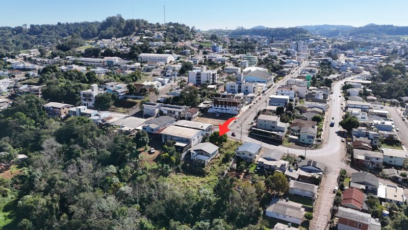 Terreno com casa em Palmitos/SC, localizado em Palmitos - SC