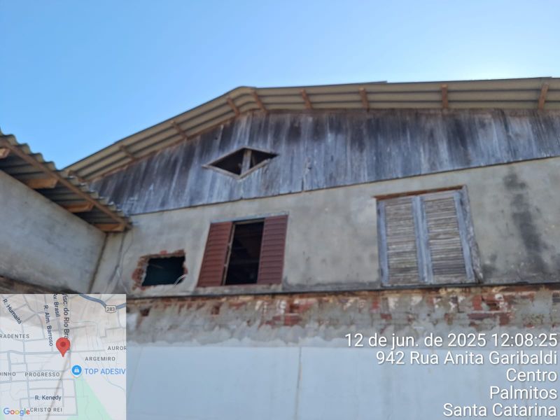 Terreno com casa em Palmitos/SC, localizado em Palmitos - SC